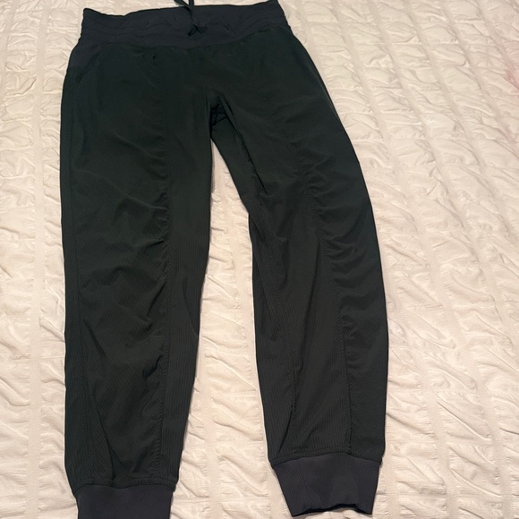 lululemon athletica dance studio jogger - Picture 4 of 4